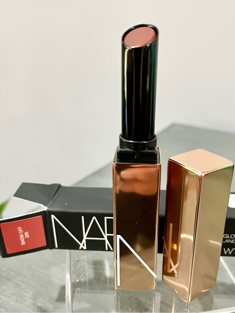 NARS Lipstick Stick - shade ‘Show off’